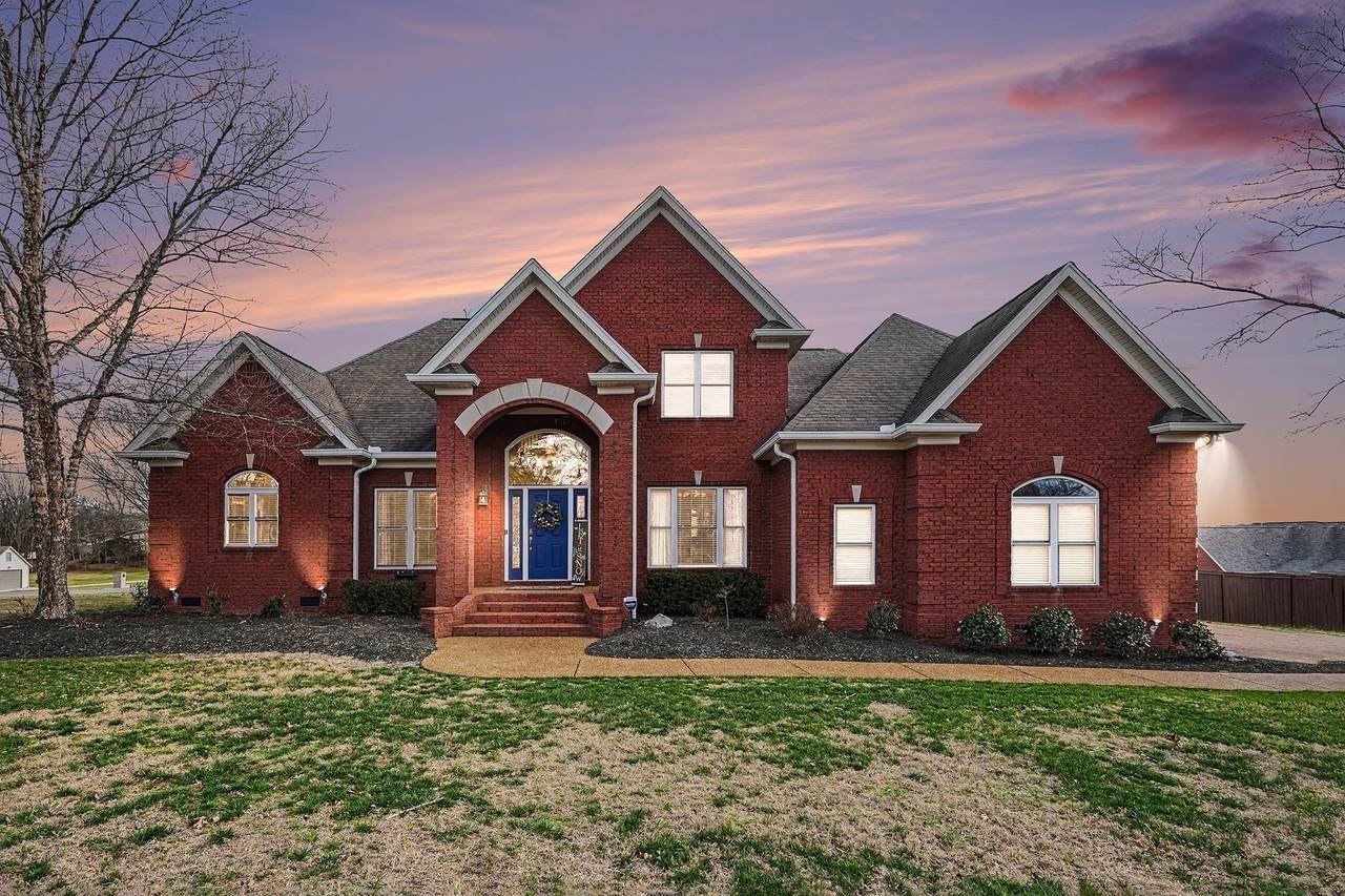 201 James Matthew Ln - Photo 1