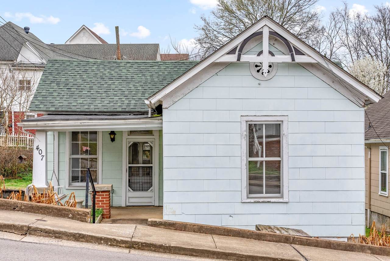 407 S 2nd St - Photo 1