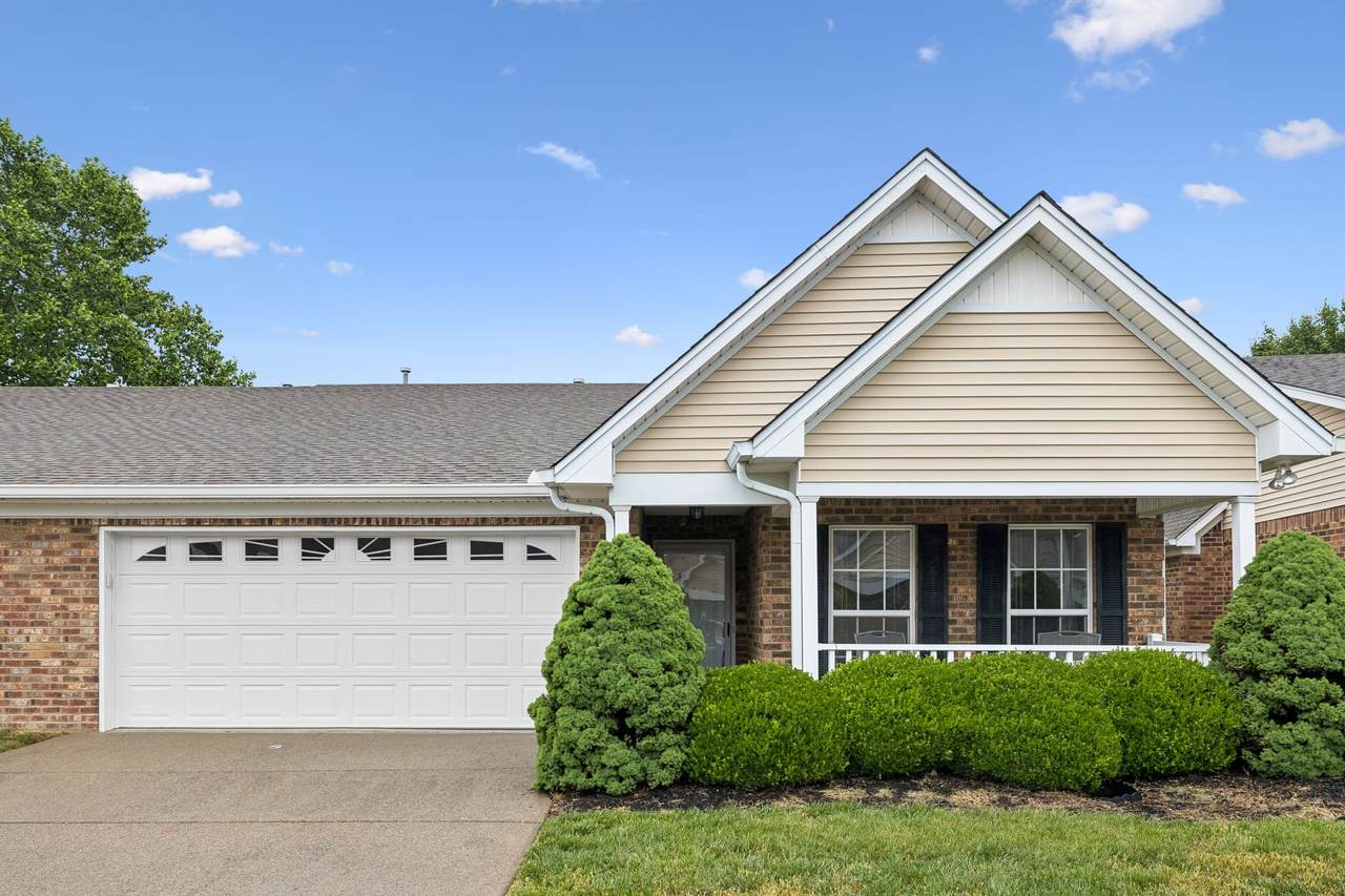 633 Forest Glen Cir - Photo 1