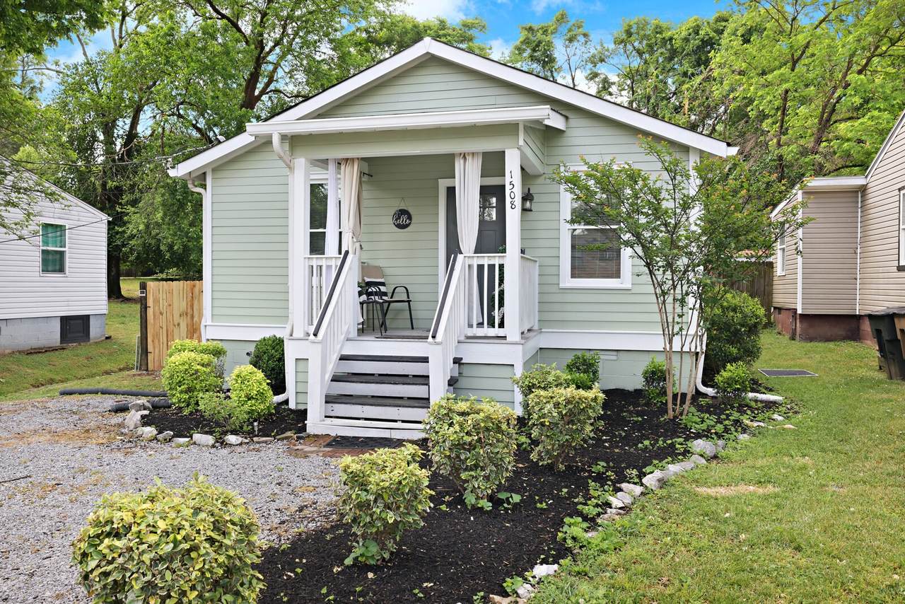 1508 Litton Ave - Photo 1