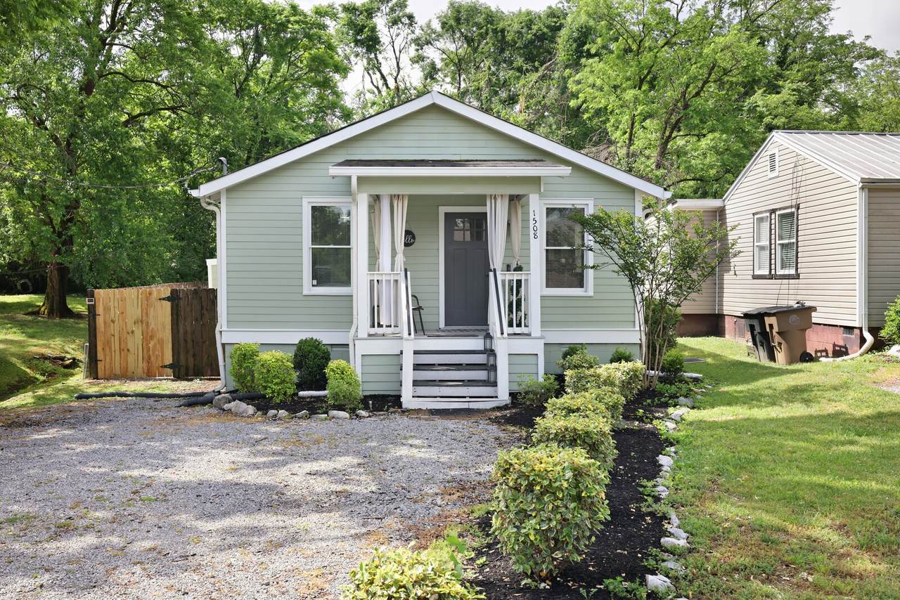 https://bt-photos.global.ssl.fastly.net/nashville/1280_boomver_1_RTC3194006-1.jpg