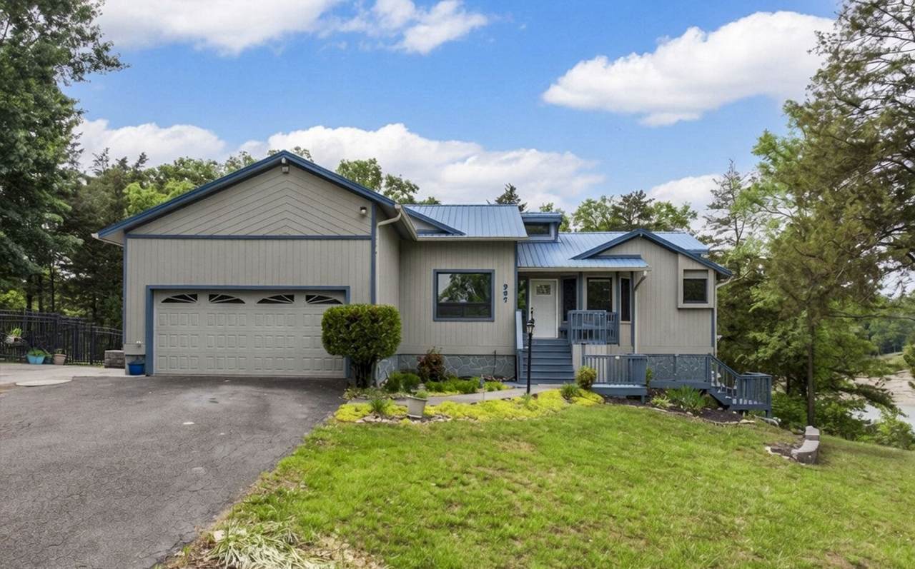 997 Lake Ridge Dr - Photo 1