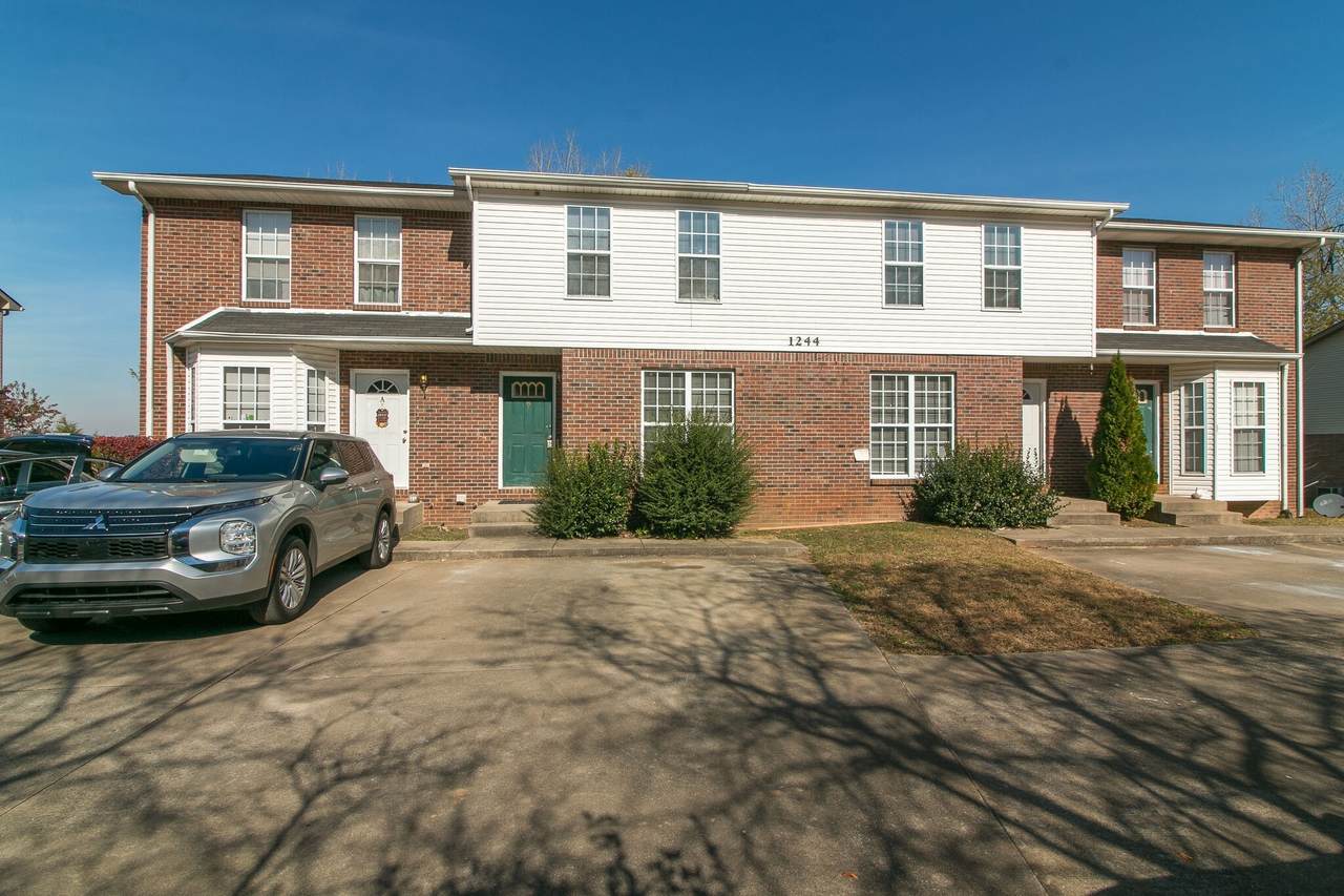 1244 Parkway Pl - Photo 1