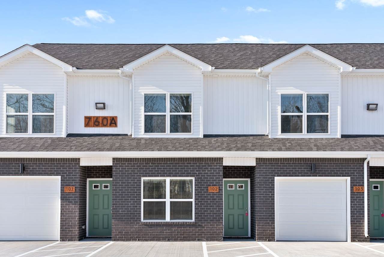 750 Tracy Lane - Photo 1
