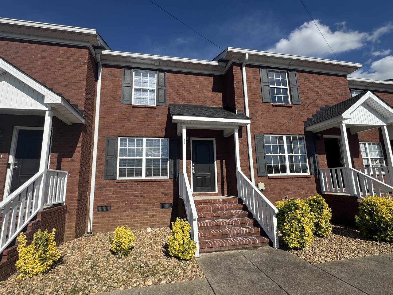 814 Sevier St - Photo 1