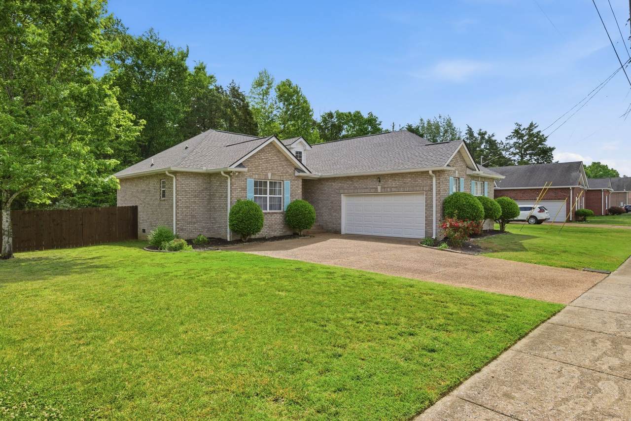 https://bt-photos.global.ssl.fastly.net/nashville/1280_boomver_1_RTC3205218-1.jpg