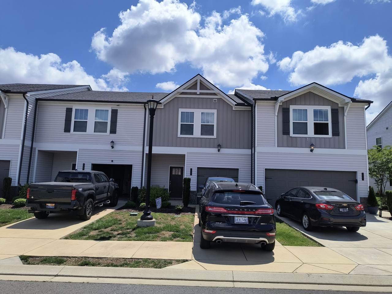 1350 Vilda Way - Photo 1