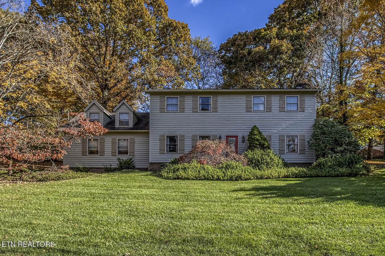 212 Woodland Trace Drive - Photo 1