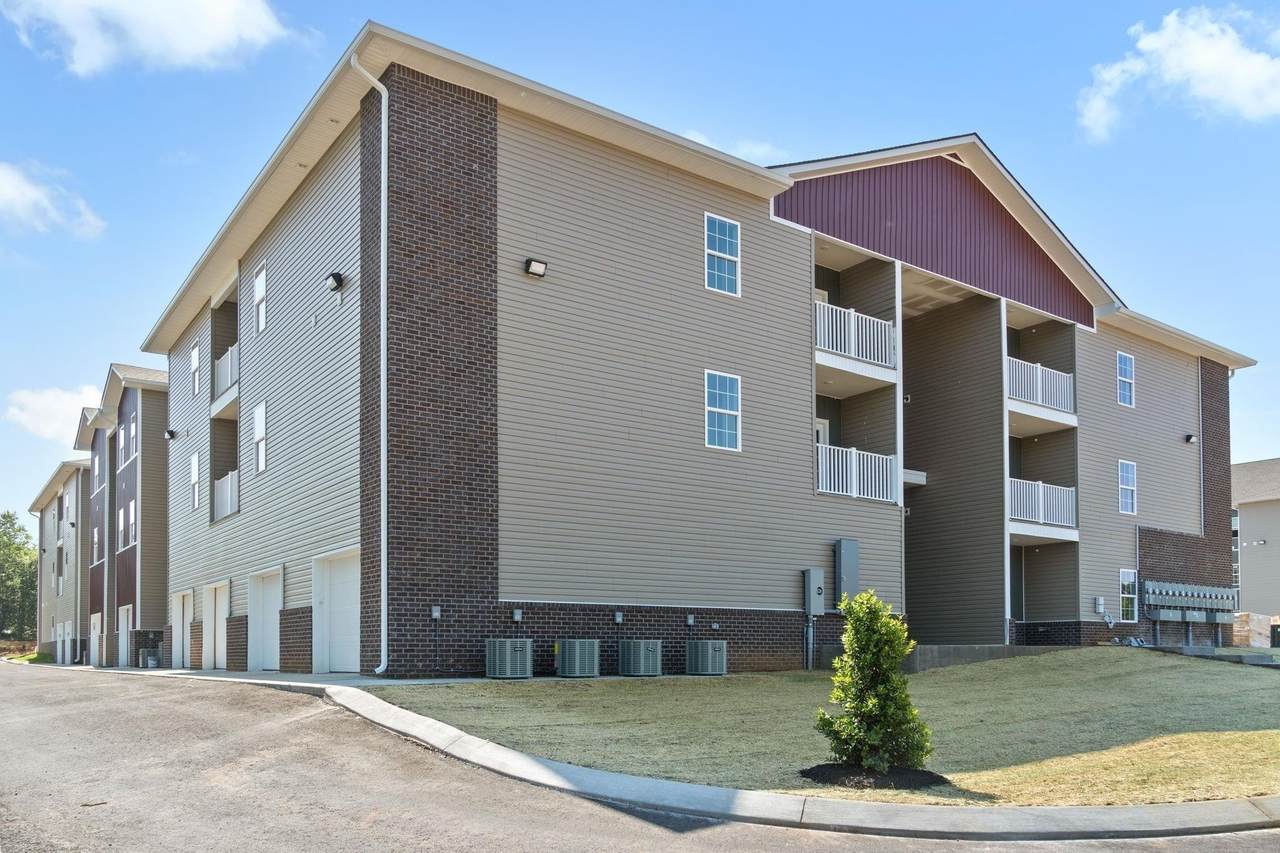 229 E Johnson Circle - Photo 1