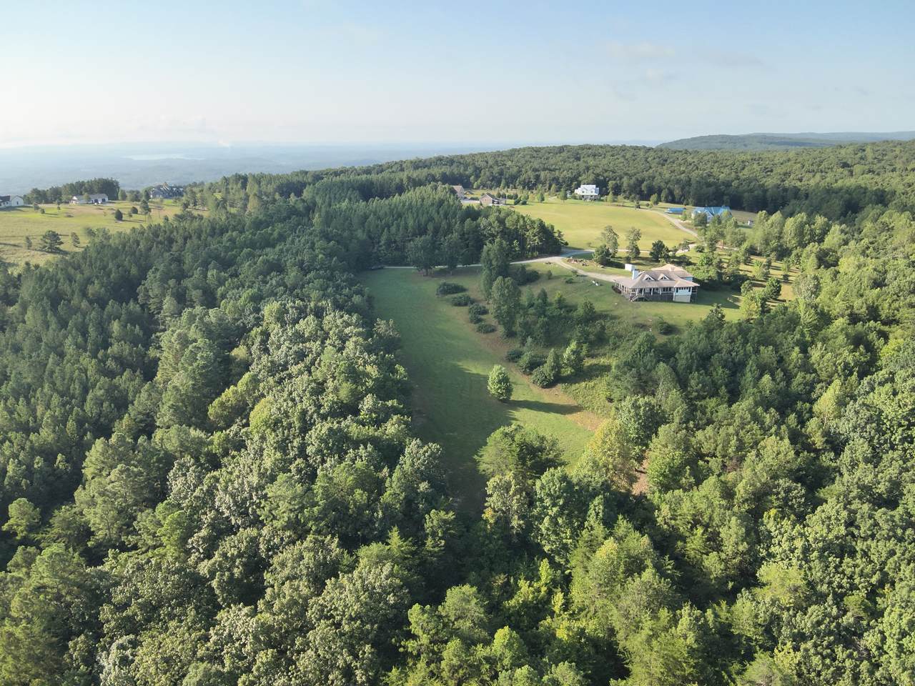 https://bt-photos.global.ssl.fastly.net/nashville/1280_boomver_1_RTC3205796-1.jpg