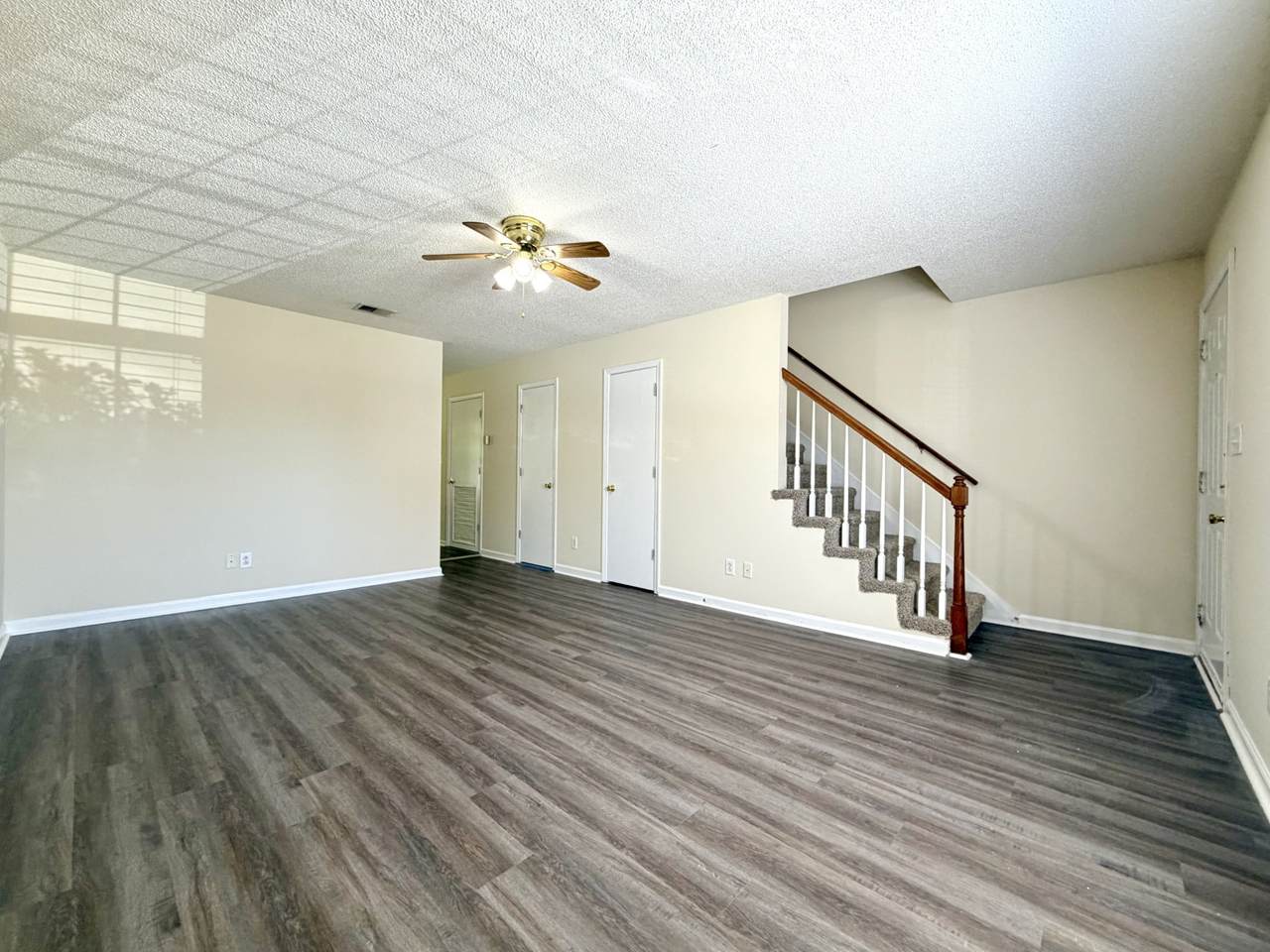 https://bt-photos.global.ssl.fastly.net/nashville/1280_boomver_1_RTC3208167-1.jpg