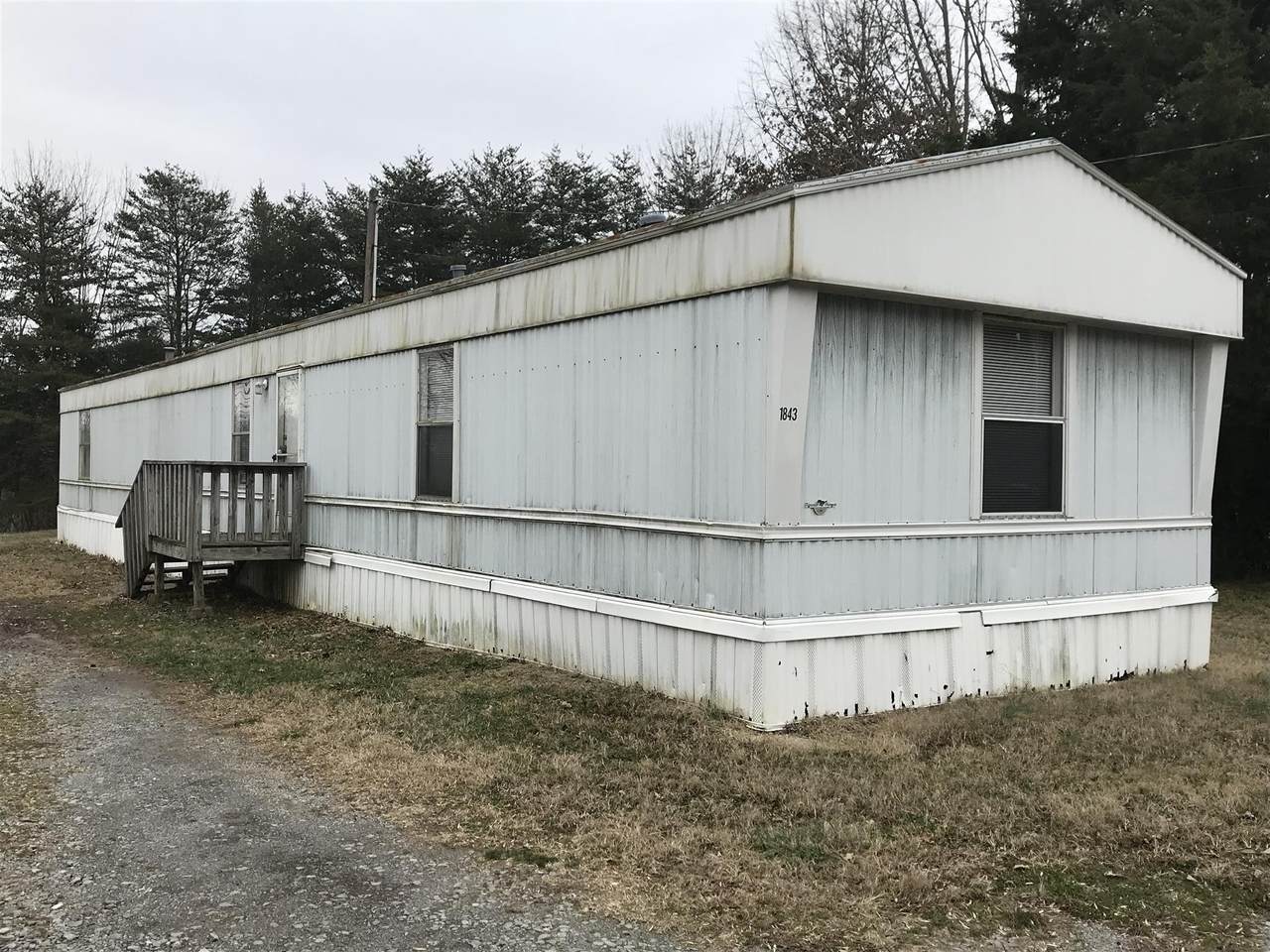 1843 Evans Rd - Photo 1