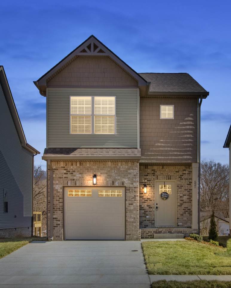 521 Charleston Cove Way - Photo 1