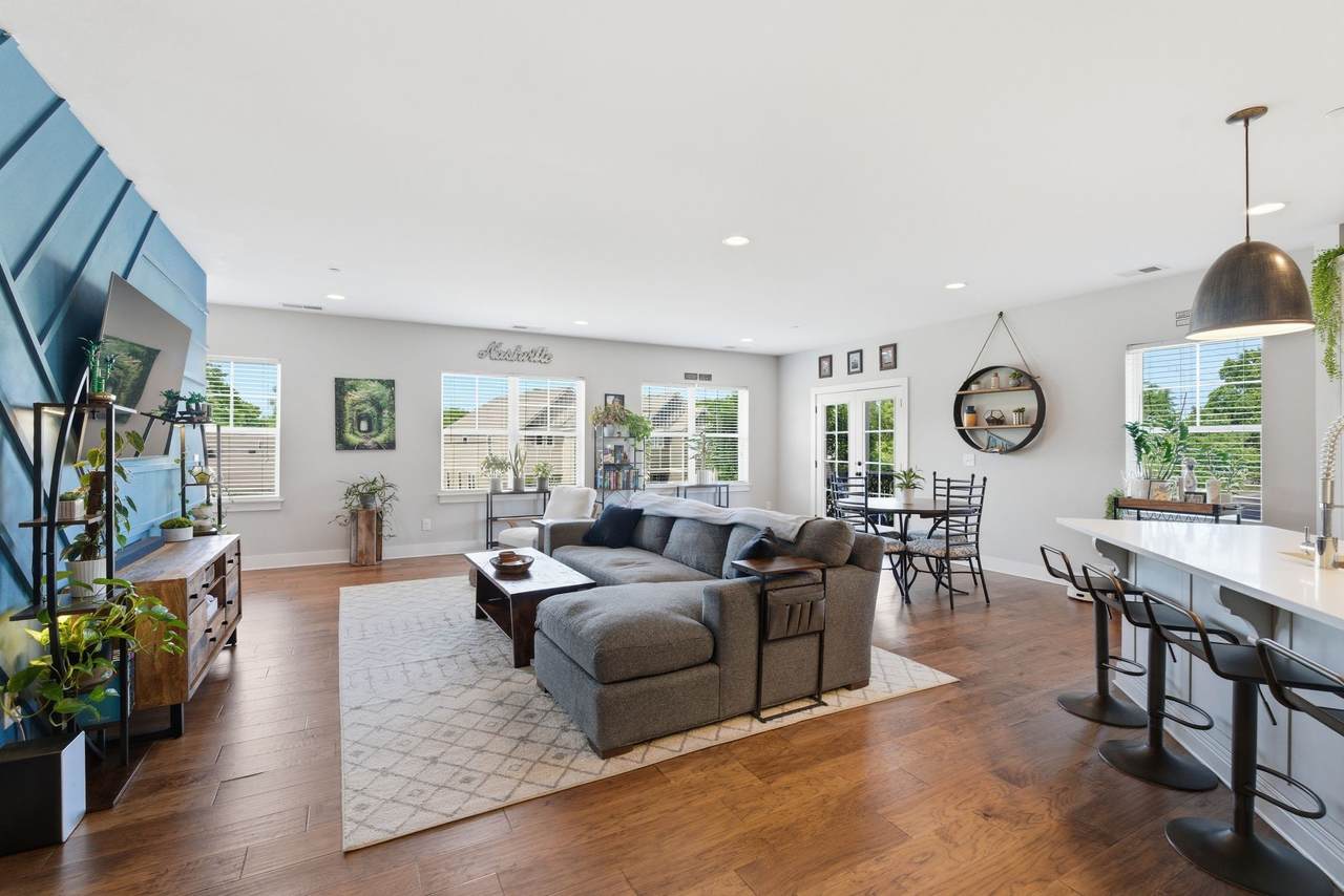5608 Morrow Rd - Photo 1