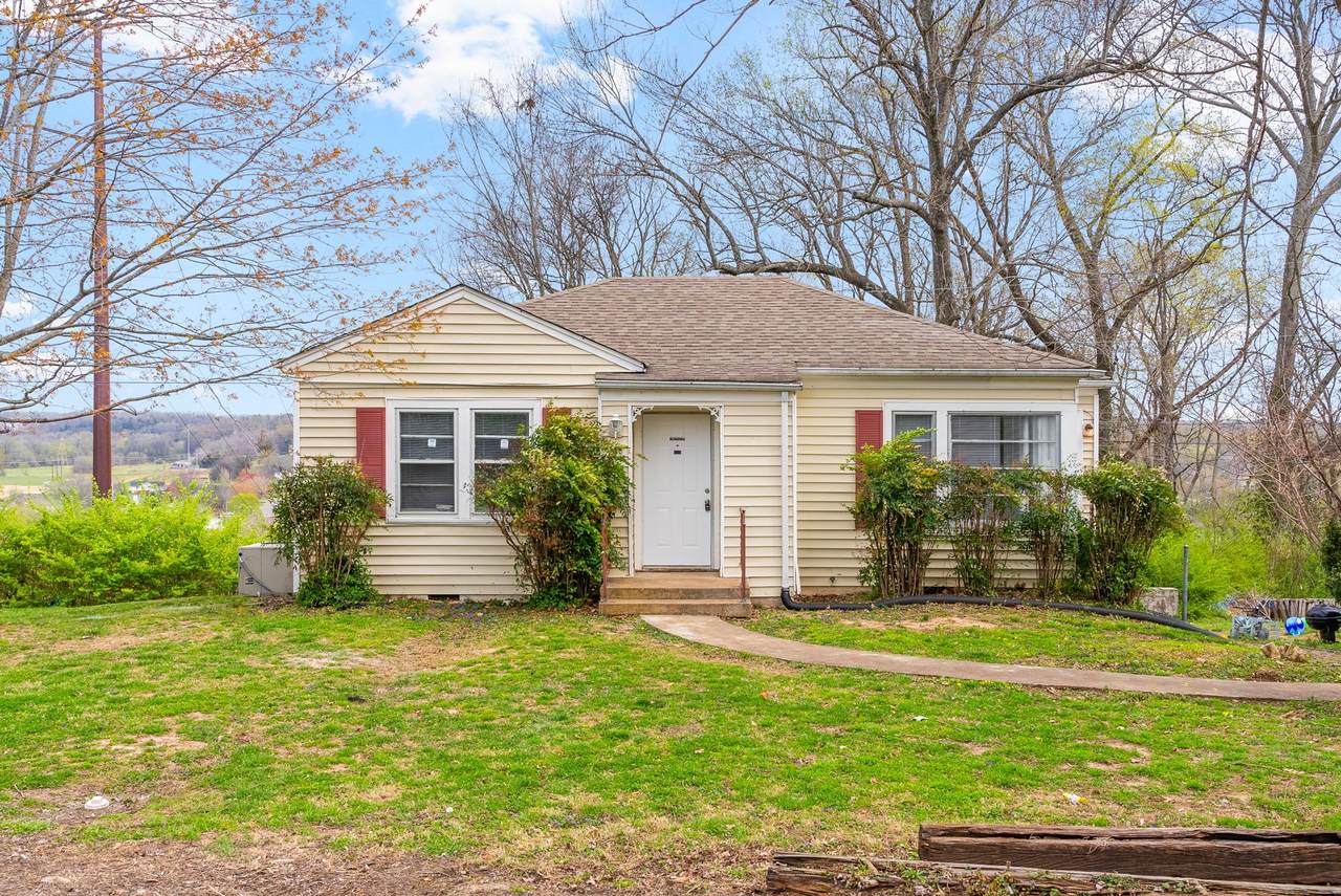121 Lookout Dr - Photo 1