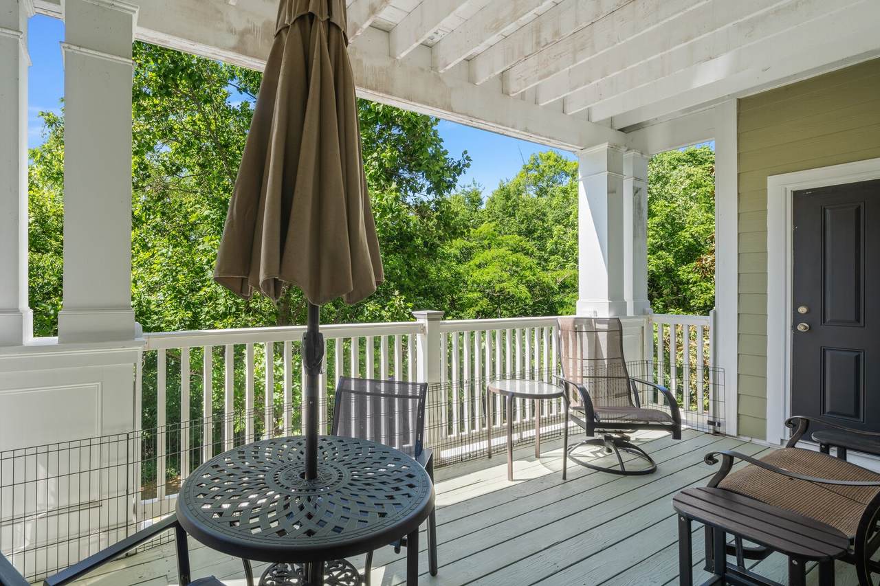 https://bt-photos.global.ssl.fastly.net/nashville/1280_boomver_1_RTC3211067-1.jpg