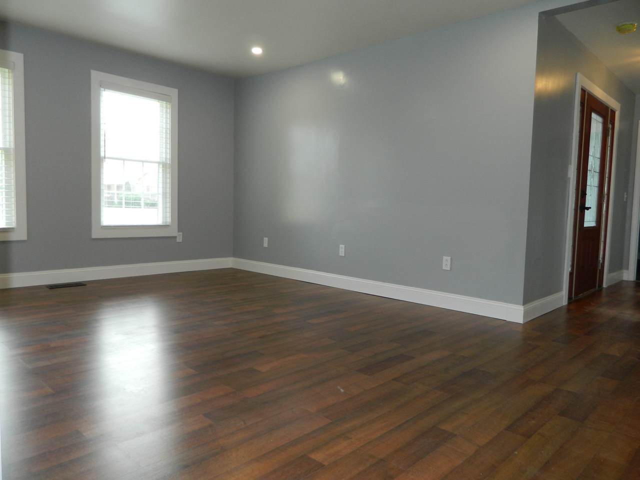 https://bt-photos.global.ssl.fastly.net/nashville/1280_boomver_1_RTC3211112-1.jpg