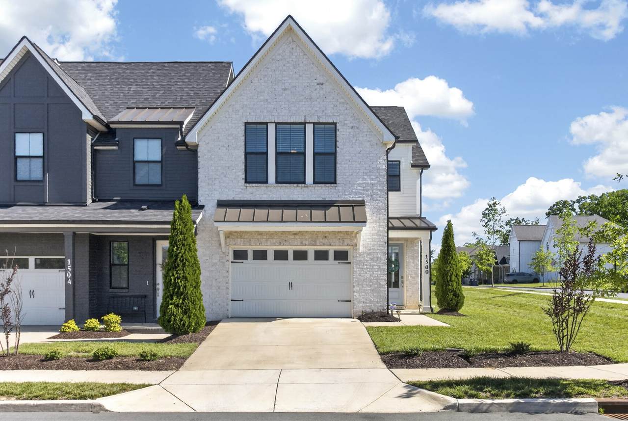 https://bt-photos.global.ssl.fastly.net/nashville/1280_boomver_1_RTC3211298-1.jpg