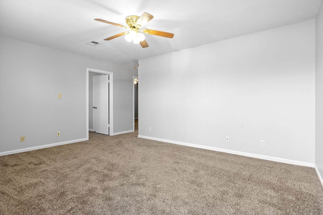 https://bt-photos.global.ssl.fastly.net/nashville/1280_boomver_1_RTC3211351-1.jpg