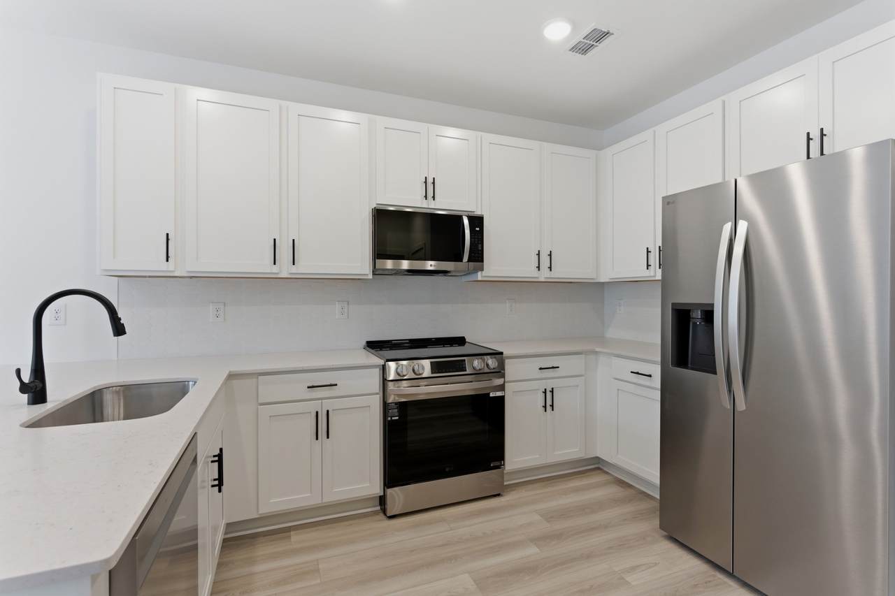 1311 Stubblefield Aly - Photo 1