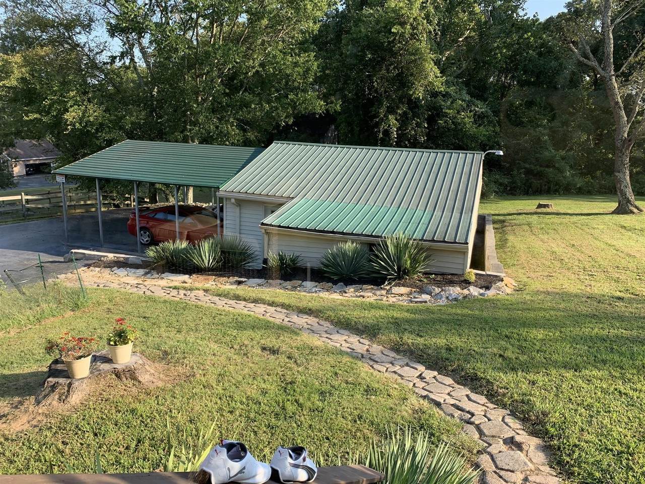 https://bt-photos.global.ssl.fastly.net/nashville/1280_boomver_1_RTC3211592-1.jpg