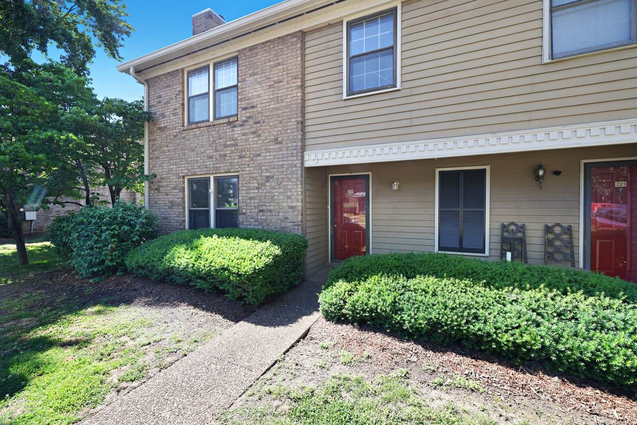 222 Westfield Dr - Photo 1