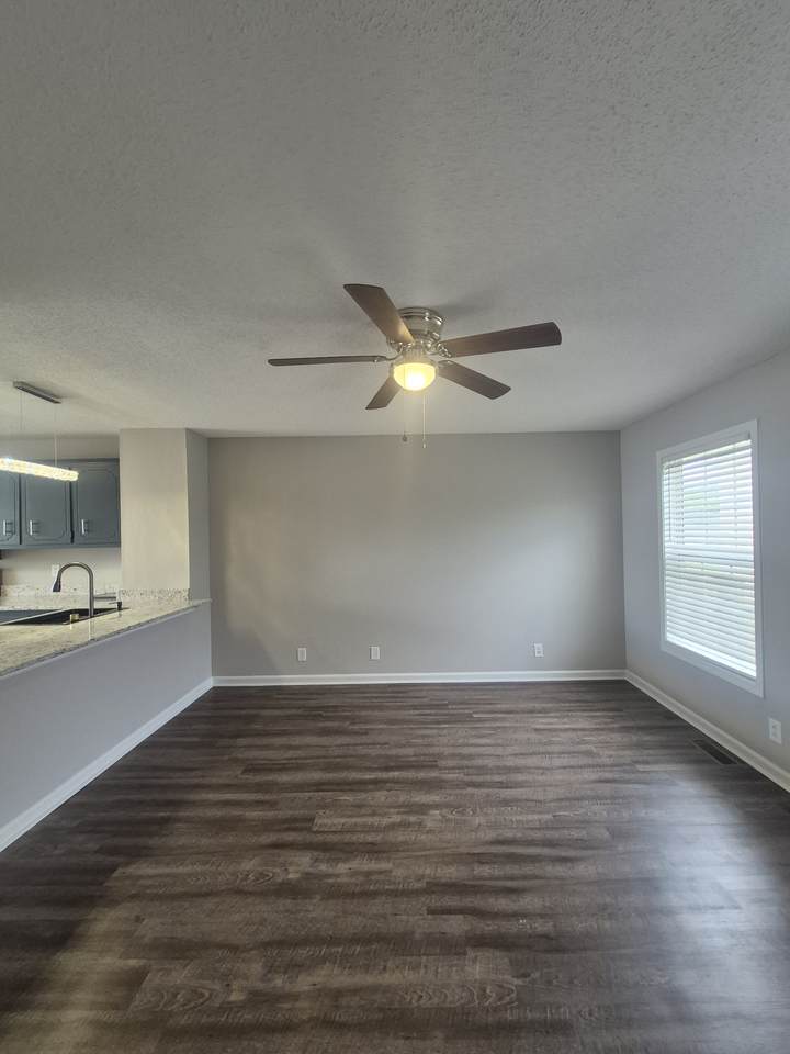 https://bt-photos.global.ssl.fastly.net/nashville/1280_boomver_1_RTC3213667-1.jpg