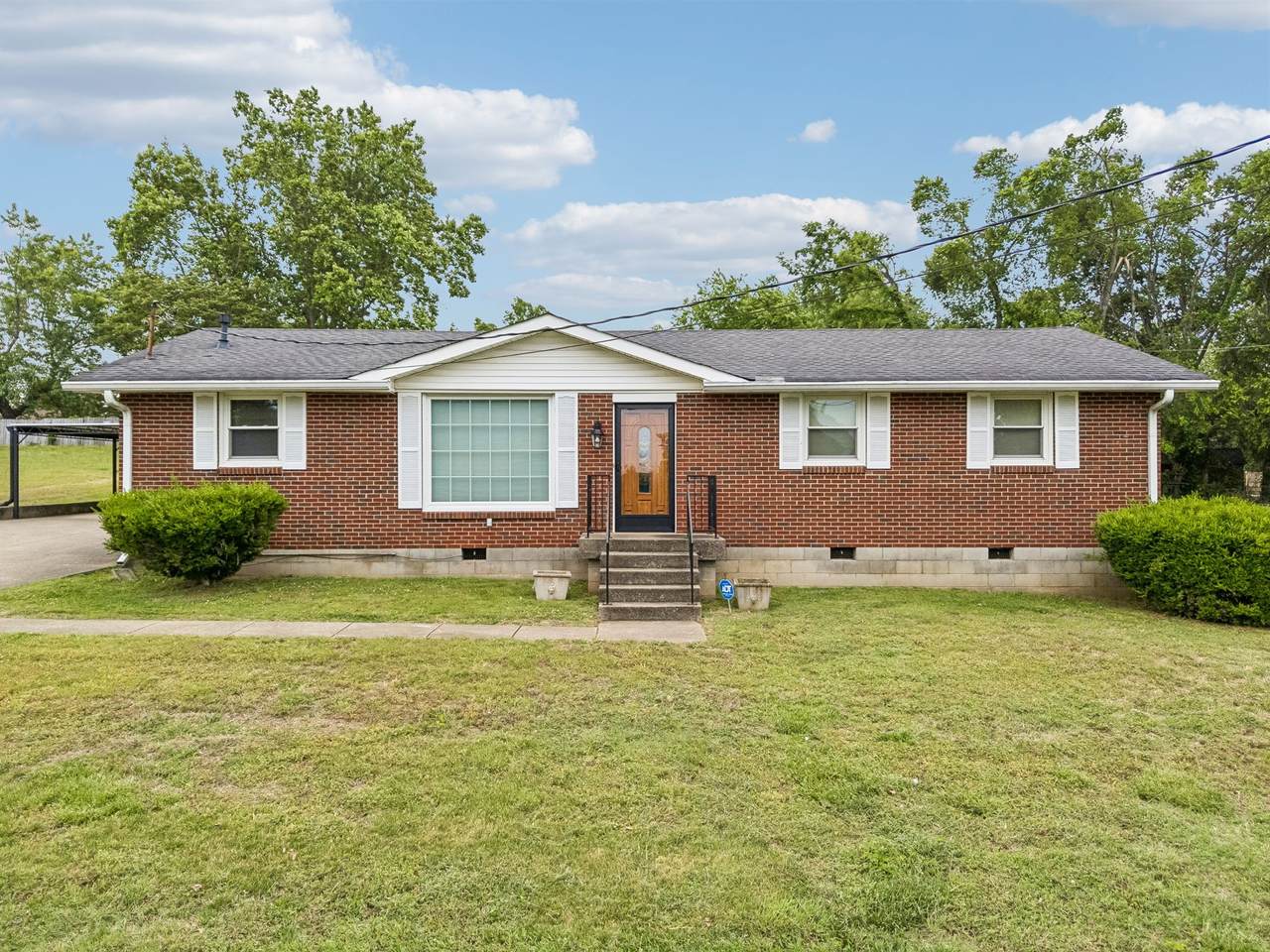 229 Grandview Dr - Photo 1