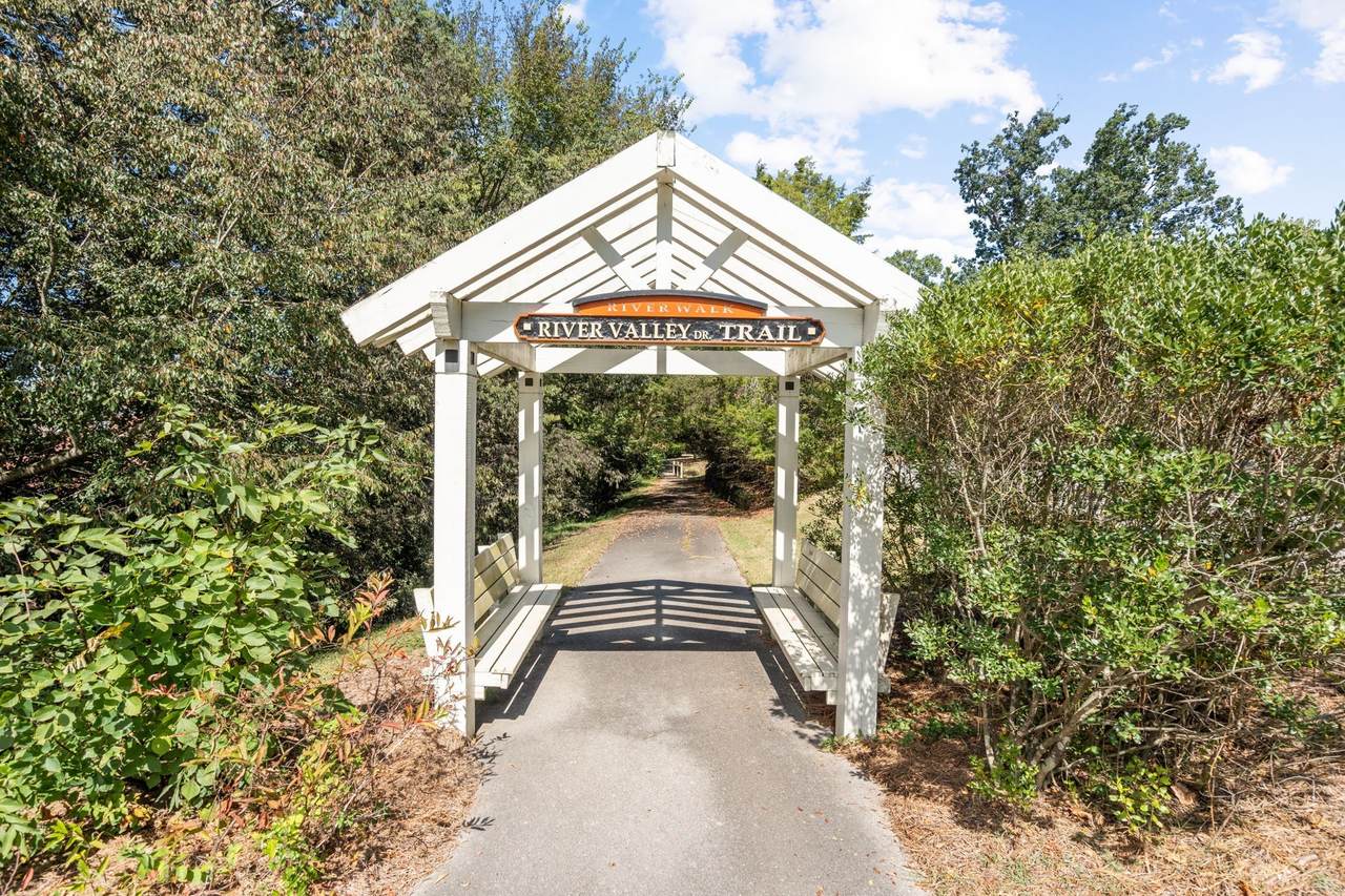 https://bt-photos.global.ssl.fastly.net/nashville/1280_boomver_1_RTC3214016-1.jpg