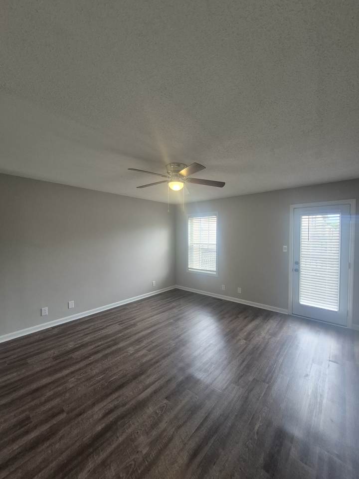 https://bt-photos.global.ssl.fastly.net/nashville/1280_boomver_1_RTC3214156-1.jpg