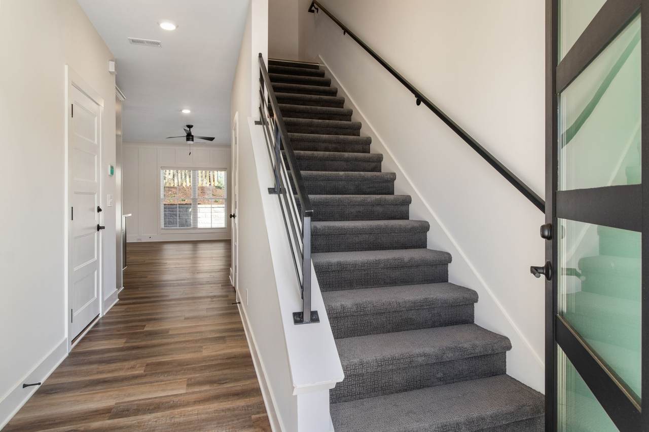 https://bt-photos.global.ssl.fastly.net/nashville/1280_boomver_1_RTC3214514-1.jpg