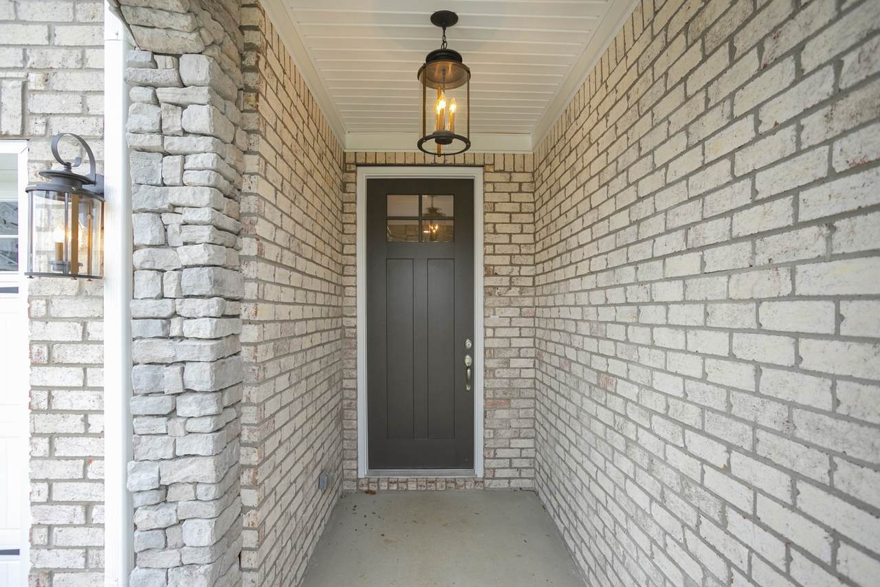 https://bt-photos.global.ssl.fastly.net/nashville/1280_boomver_1_RTC3214607-1.jpg