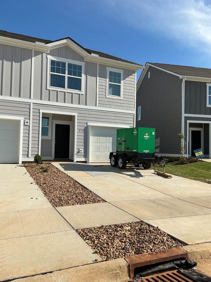 214 Darlington Dr - Photo 1