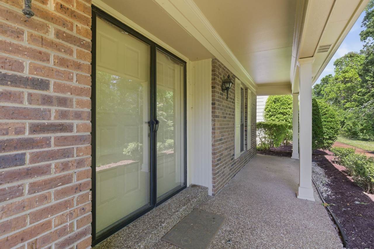 https://bt-photos.global.ssl.fastly.net/nashville/1280_boomver_1_RTC3214975-1.jpg