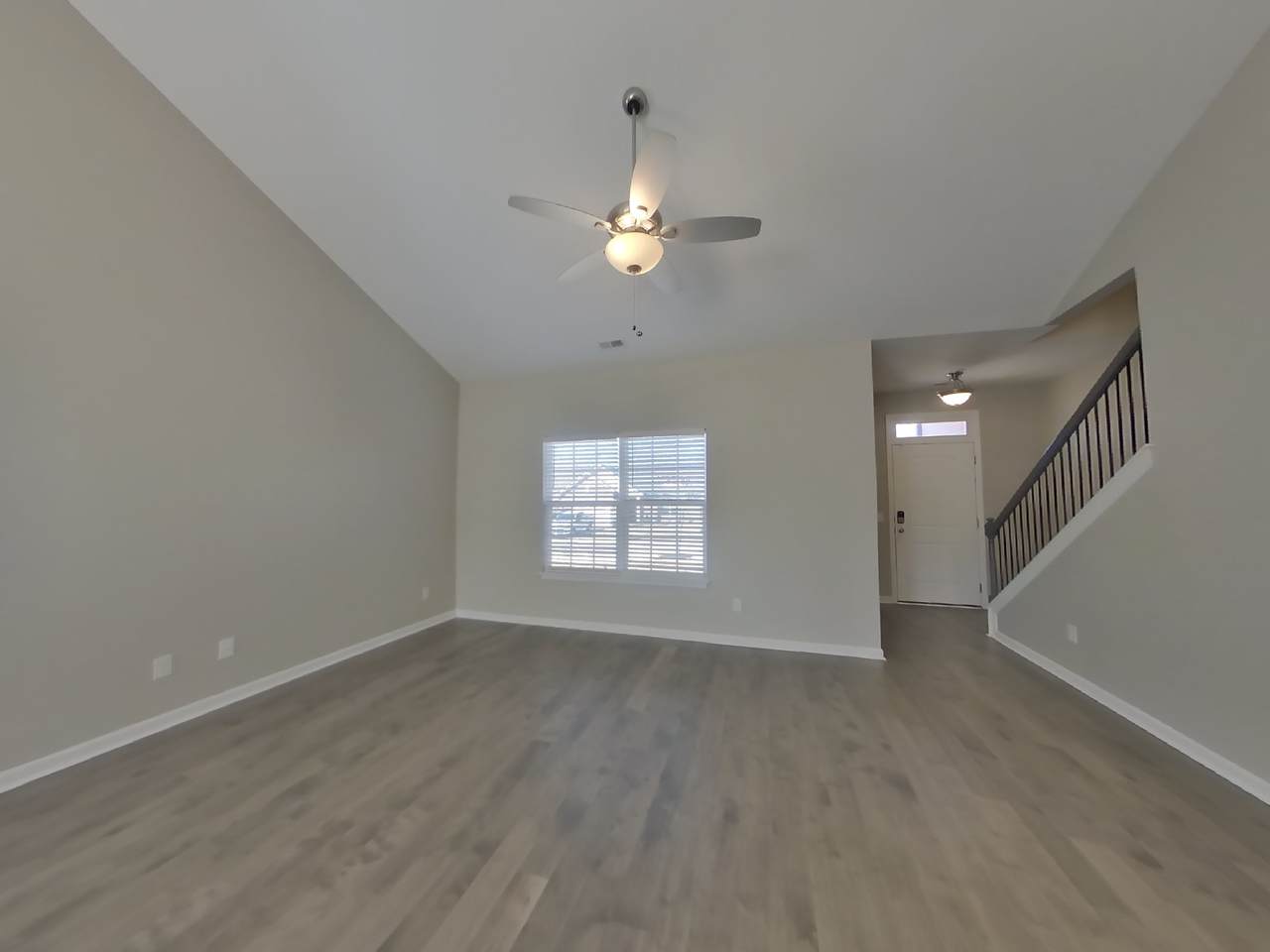 https://bt-photos.global.ssl.fastly.net/nashville/1280_boomver_1_RTC3215200-1.jpg