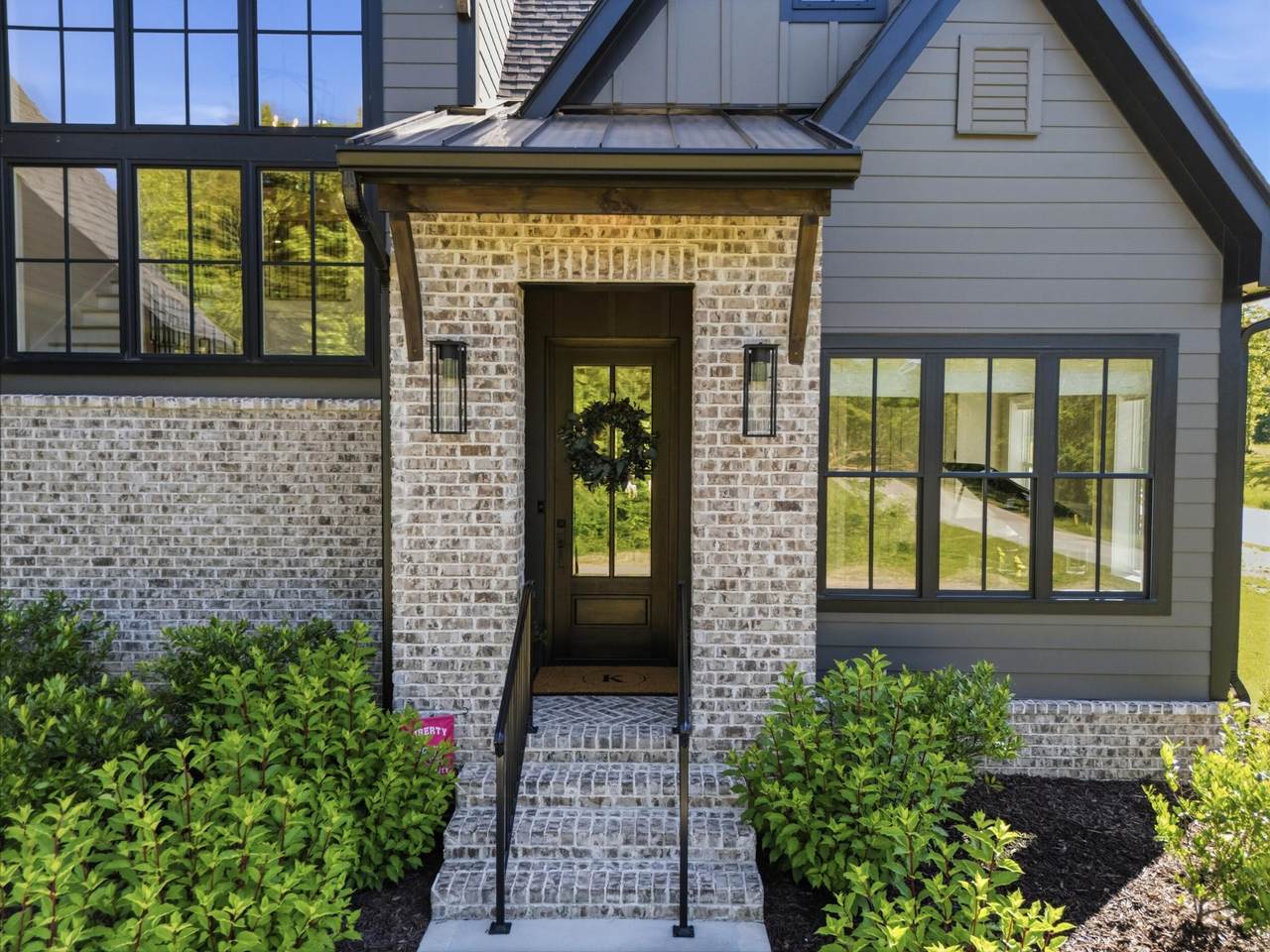 https://bt-photos.global.ssl.fastly.net/nashville/1280_boomver_1_RTC3215475-1.jpg