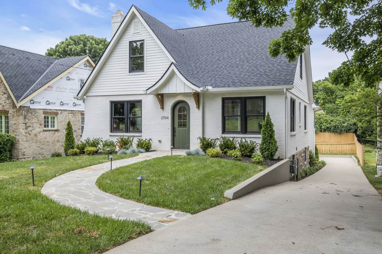 2704 Westwood Ave - Photo 1