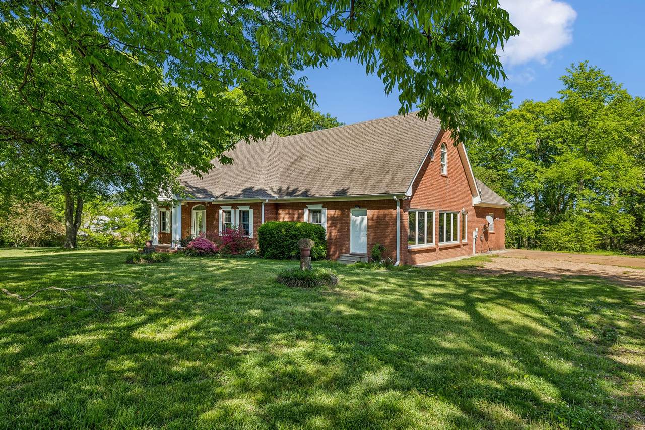 https://bt-photos.global.ssl.fastly.net/nashville/1280_boomver_1_RTC3215755-1.jpg