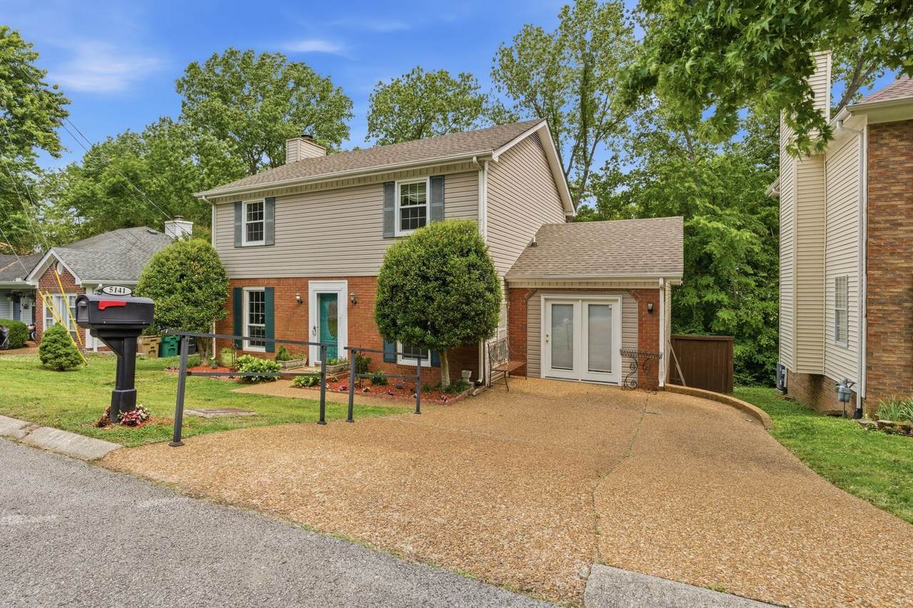 5141 English Village Dr - Photo 1