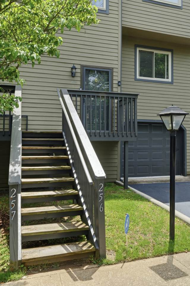 https://bt-photos.global.ssl.fastly.net/nashville/1280_boomver_1_RTC3216453-1.jpg