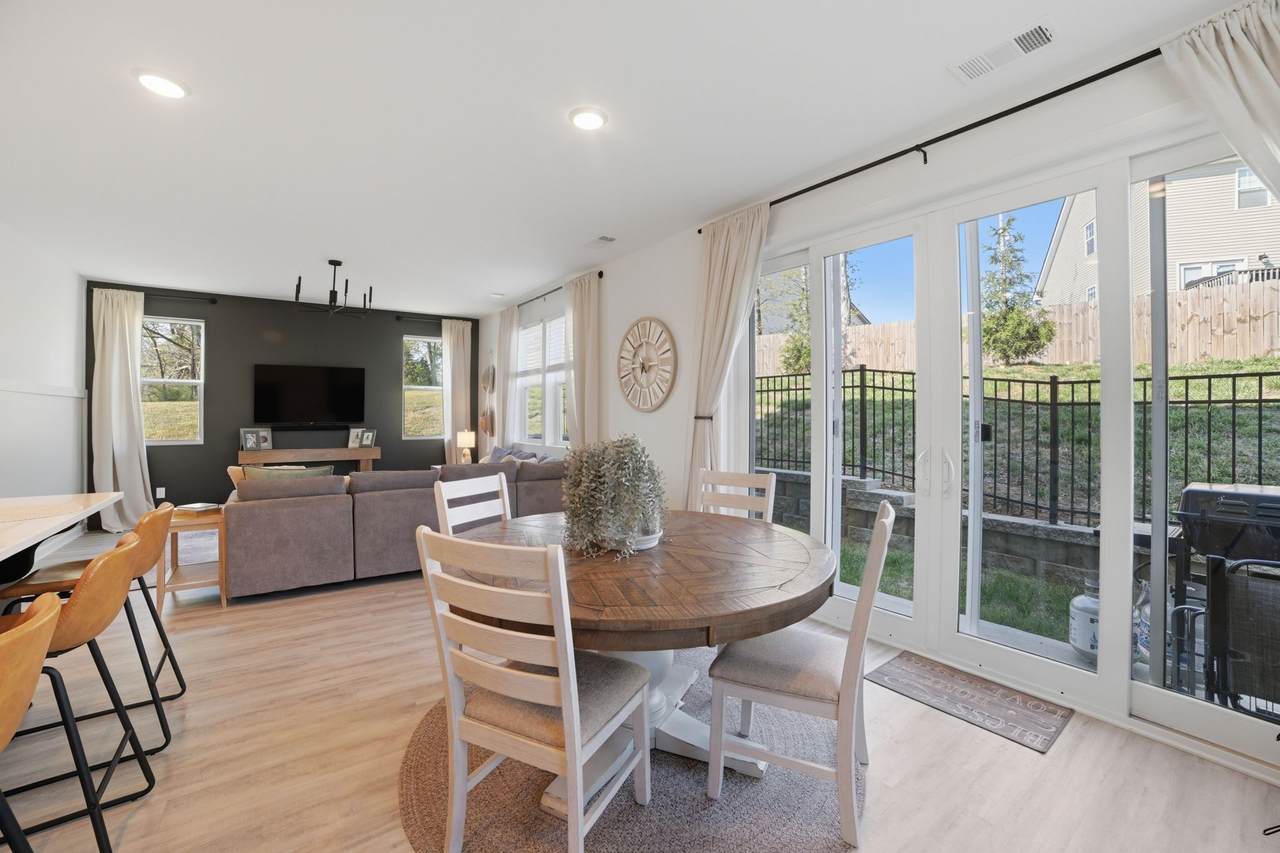 121 Timber Crest Trl - Photo 1