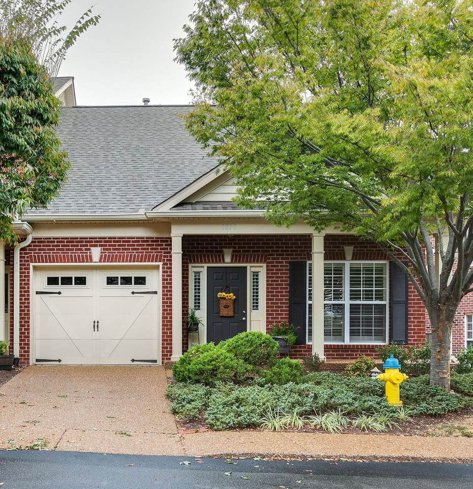 1870 Brentwood Pointe - Photo 1