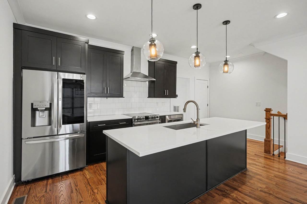 99 Fern Ave - Photo 1