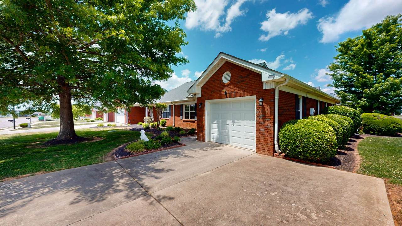 https://bt-photos.global.ssl.fastly.net/nashville/1280_boomver_1_RTC3216953-1.jpg