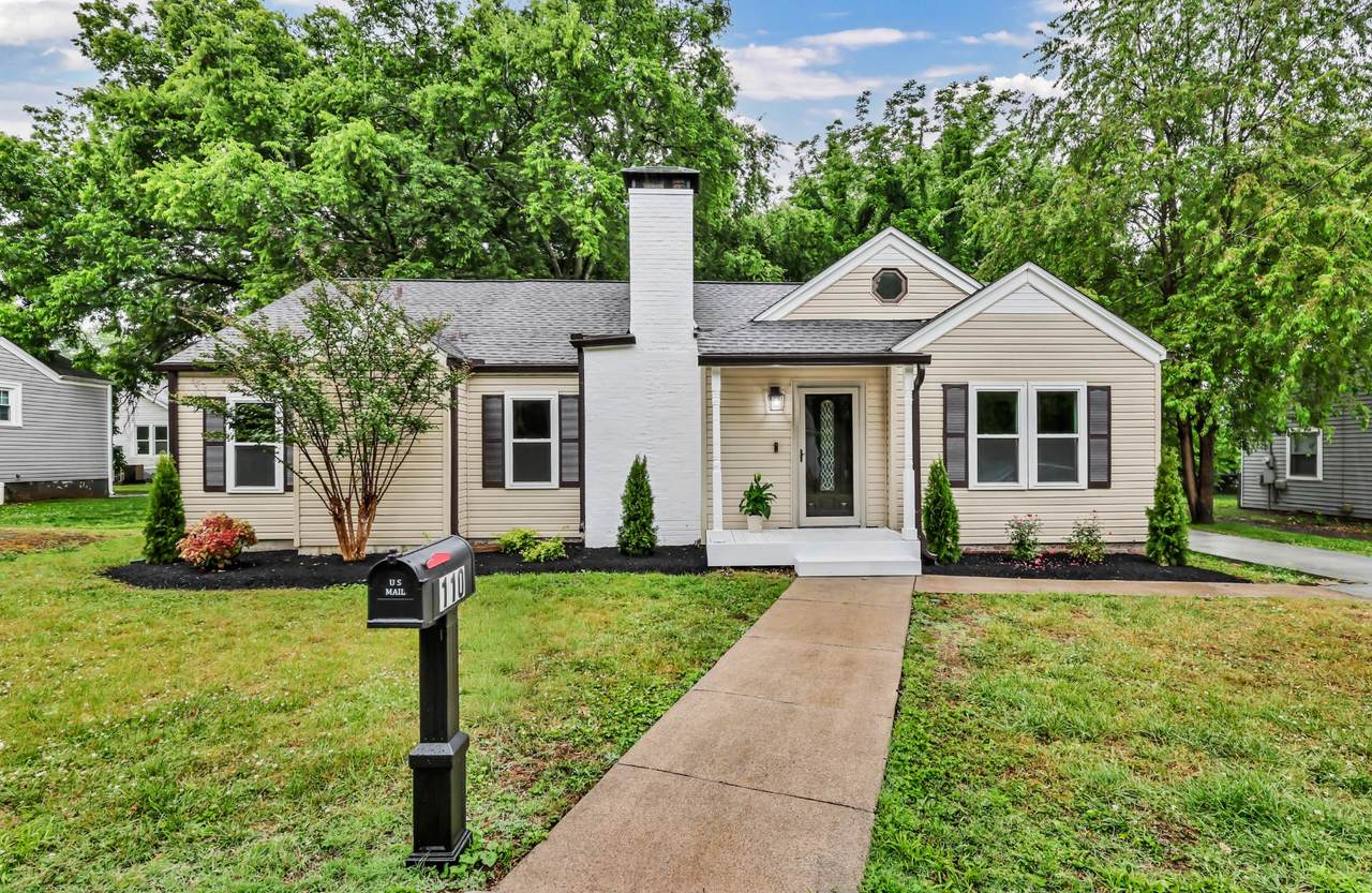 110 E Mcknight Dr - Photo 1