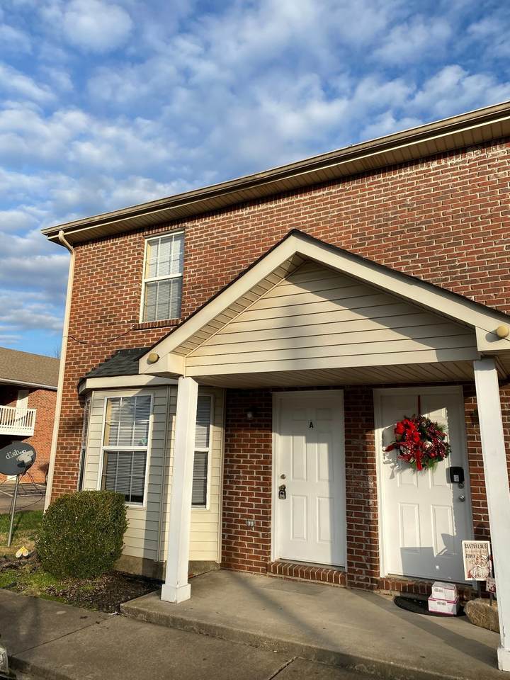 3865 Northeast Dr - Photo 1