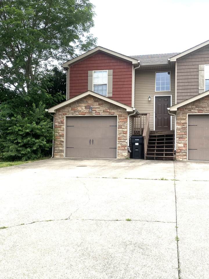 1728 Thistlewood Dr - Photo 1