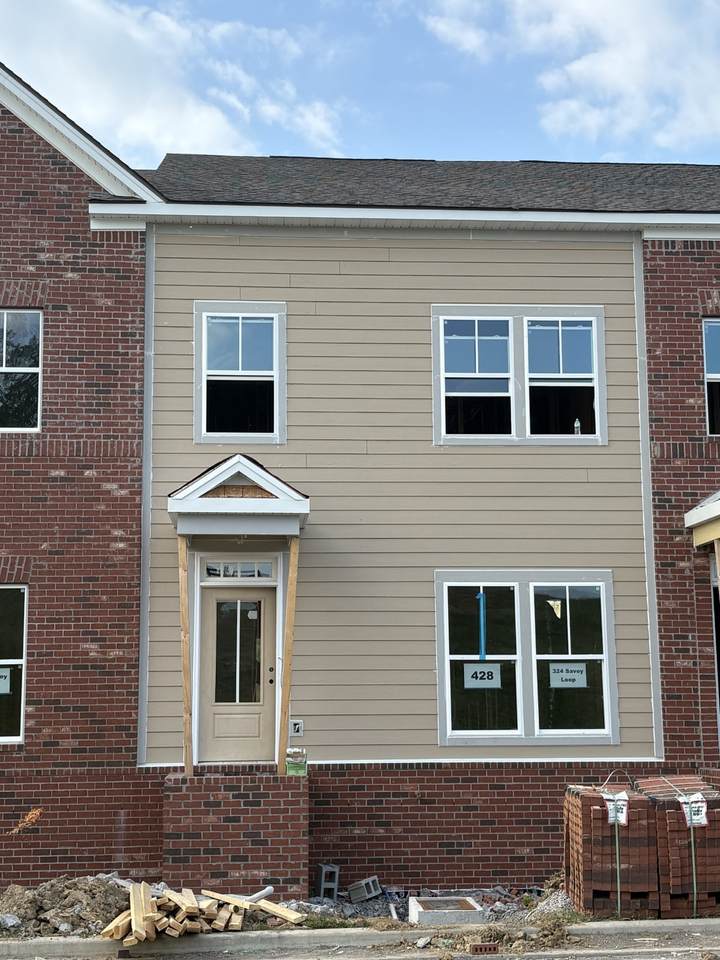 324 Savoy Loop - Photo 1