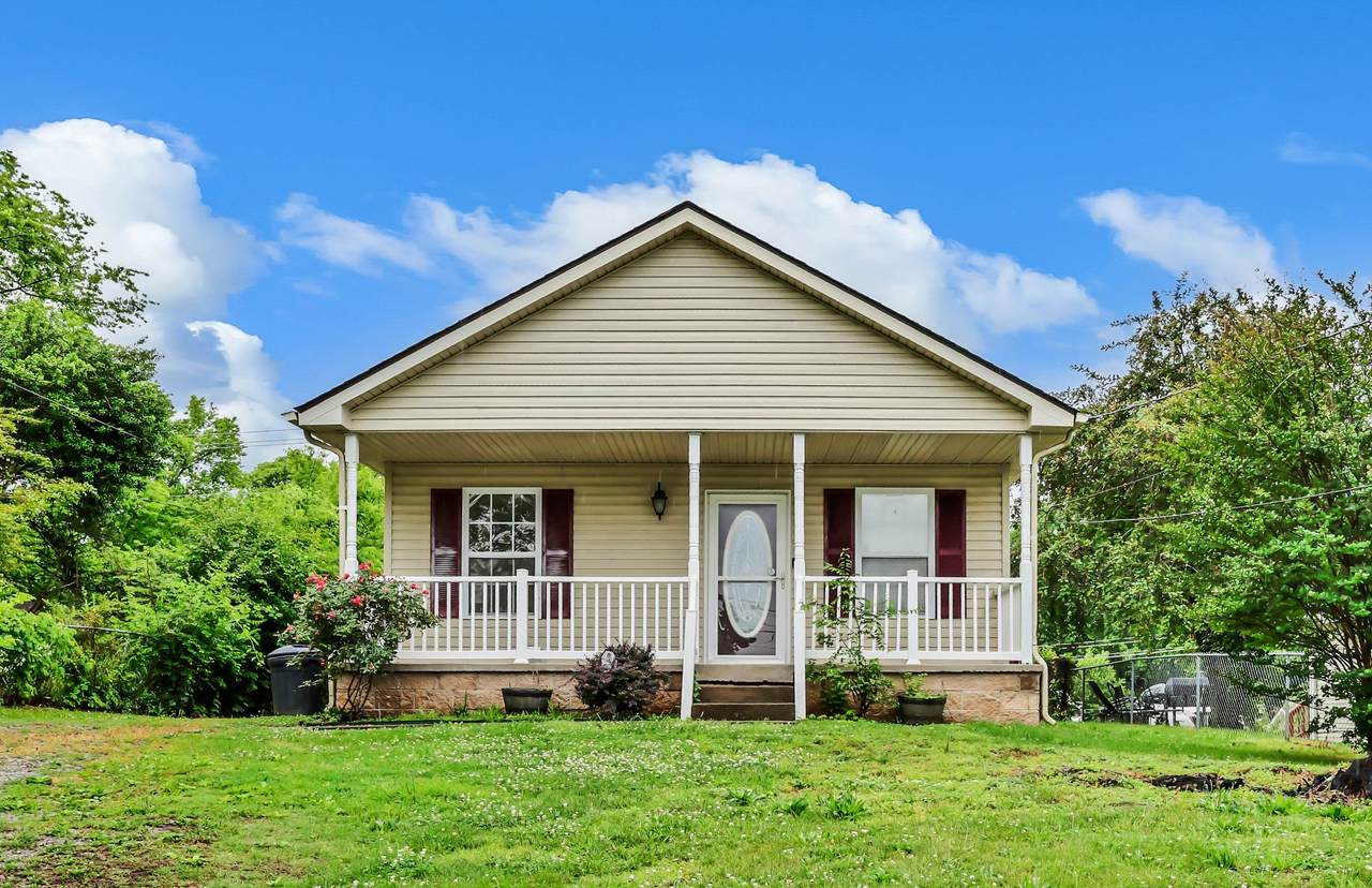 1220 Vine St - Photo 1