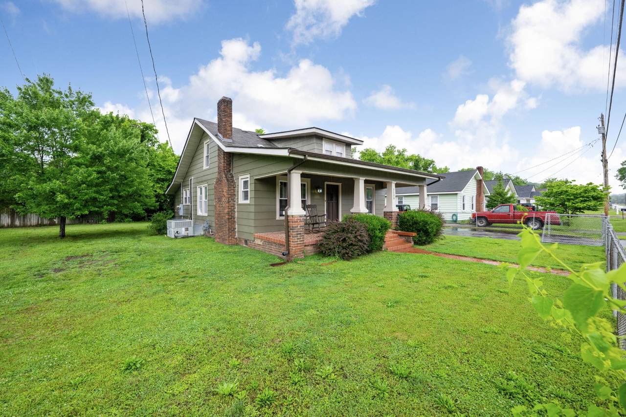 https://bt-photos.global.ssl.fastly.net/nashville/1280_boomver_1_RTC3220401-1.jpg